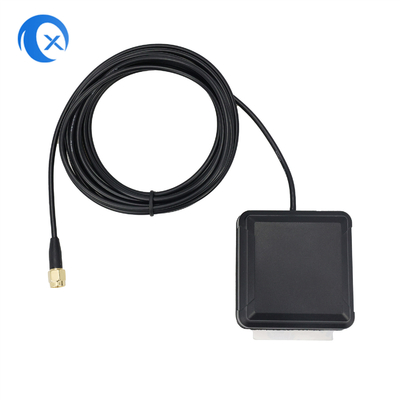 Máy tính từ tính L1/L2/L5 Tăng cường cao 38 dBi Multi-GNSS ăng-ten với đầu nối nam SMA