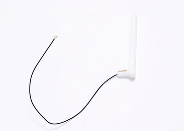 Màu đen / trắng 4G LTE Antenna không dây trong nhà LTE 50OHM trở kháng với tín hiệu tăng cường
