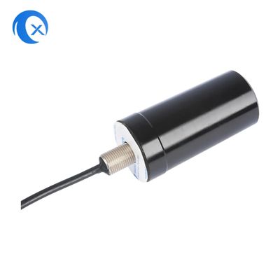 Ứng dụng ăng-ten ngoài trời 4G LTE tăng cường cao với ăng-ten tường đa hướng 5dBi và đầu nối nam SMA