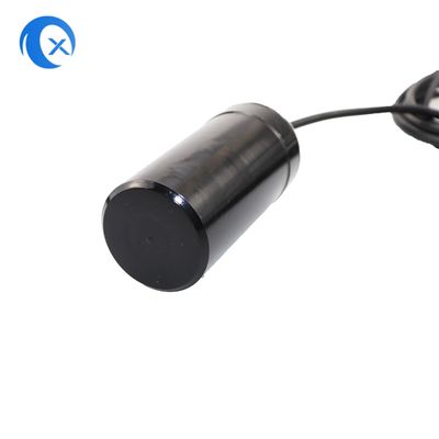 Ứng dụng ăng-ten ngoài trời 4G LTE tăng cường cao với ăng-ten tường đa hướng 5dBi và đầu nối nam SMA